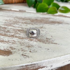 Silpada sterling silver ring